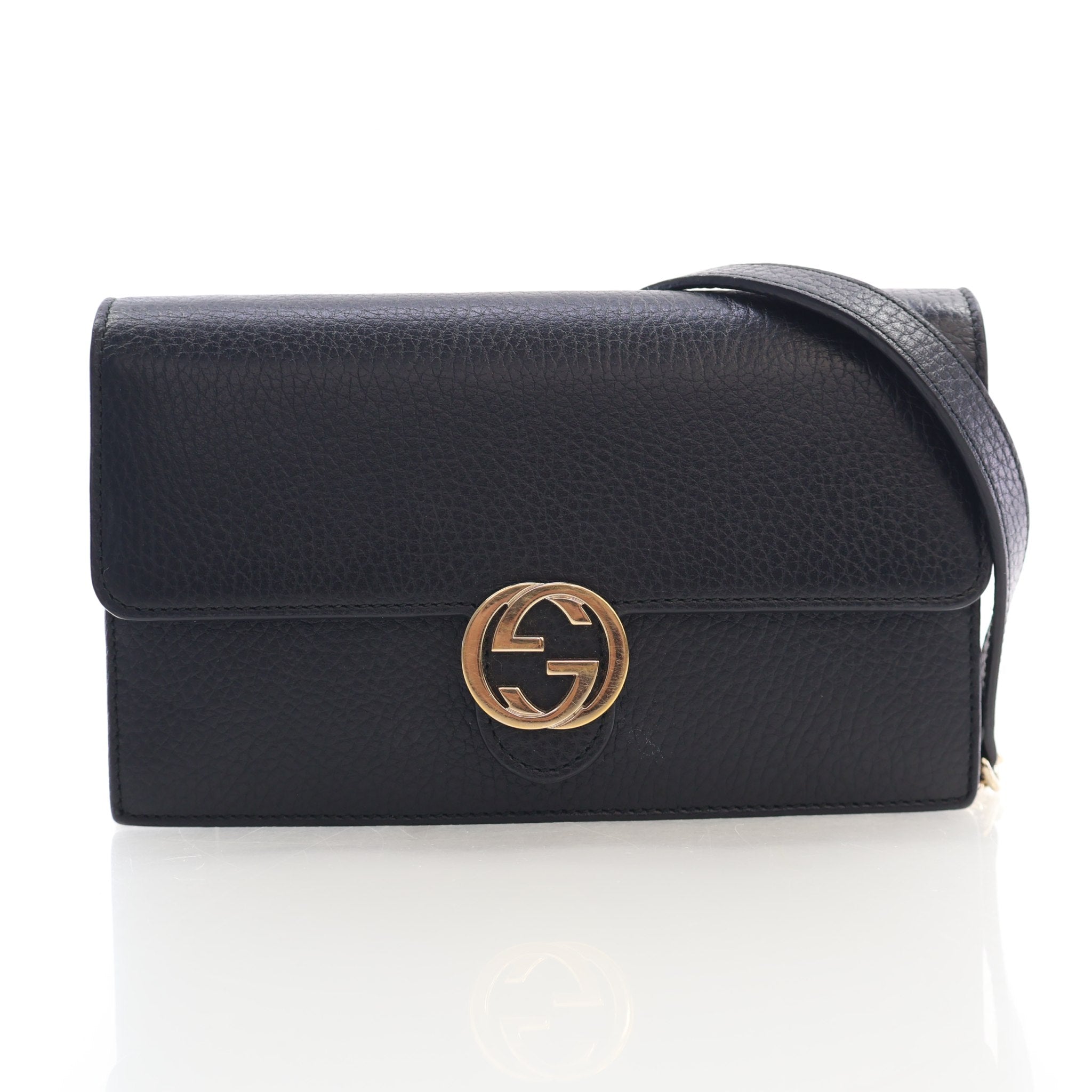 Gucci Calfskin Interlocking G Wallet on Chain