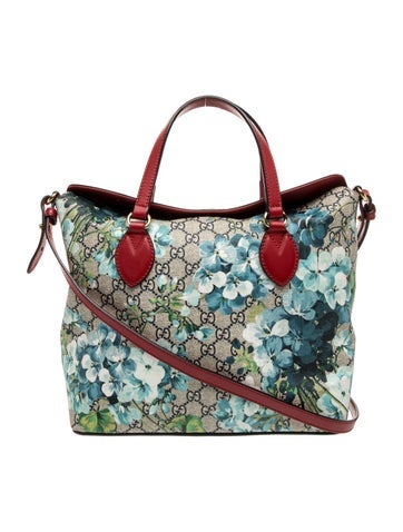 GG Supreme Top Handle Bag