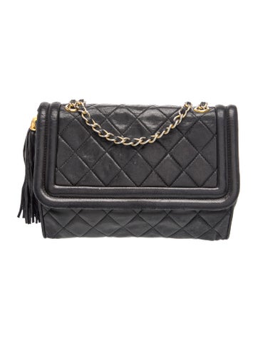Quilted Tassel Flap Bag