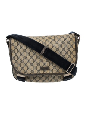 GG Supreme Shoulder Bag