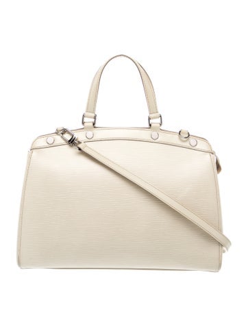 Epi Leather Brea MM