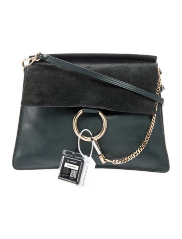 Signature Shoulder Bag
